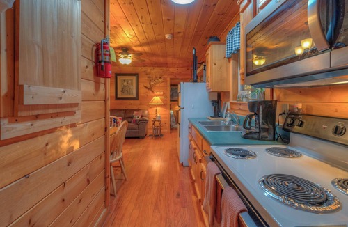 Murphy Cabin | ☆May Deals on Week Day Openings☆