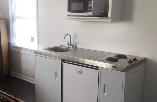 Wilmington Apartment | Mayfaire, 3 miles to Wrightsville Beach. Very convenient