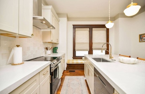 Burlington Apartment | McCauley House A | Classic, Updated & Functional