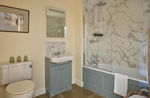 Pudleston House | Meadow View House at Pudleston Court
