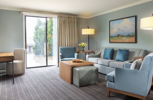 Blowing Rock Hotel | Meadowbrook Inn