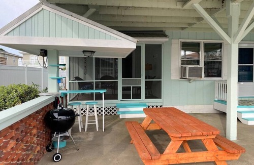 Ash Apartment | Meander on Down first floor Beach House steps to the beach