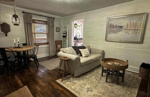 Whittier House | Meet Me At The Creek