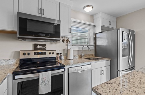 Harkers Island Condo | Mi Faro (My Lighthouse) Unit A