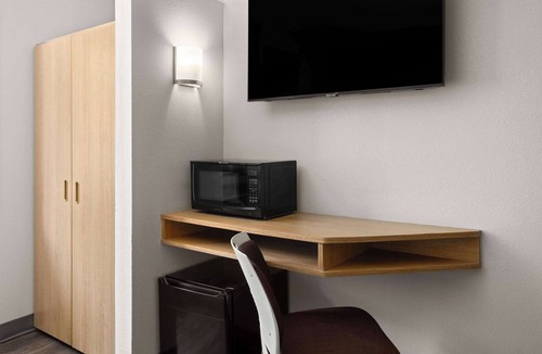 Morrisville Hotel | Microtel Inn by Wyndham Raleigh Durham Airport