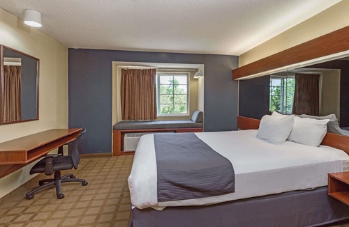 Hillsborough Hotel | Microtel Inn & Suites by Wyndham Hillsborough