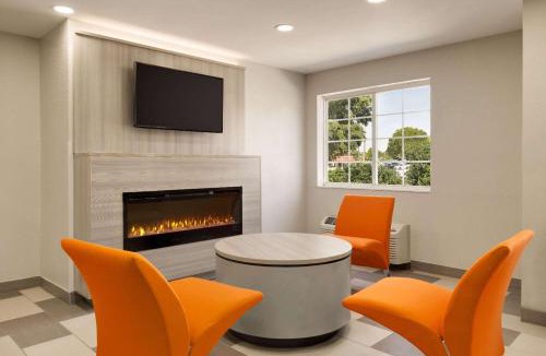 Southeast Raleigh Hotel | Microtel Inn & Suites by Wyndham Raleigh
