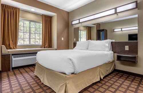 Sylva Hotel | Microtel Inn & Suites By Wyndham Sylva Dillsboro Area