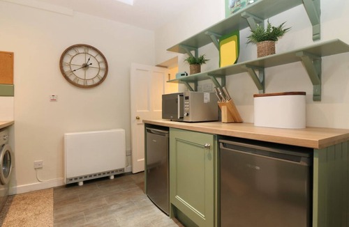 Cupar Cottage | Middle Cottage, Cupar, Fife