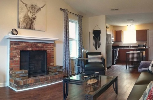 Piney Green House | Midway Park Hideaway @ TopShelfStays