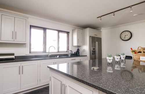 Eamont Bridge Cottage | MILL END, pet friendly, luxury holiday cottage in Penrith