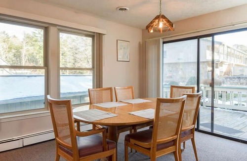 Flat Rock Cabin | Mill House Lodge - 3 Bedroom Suite