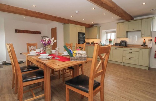 Harrogate Cottage | Miller's Wheel