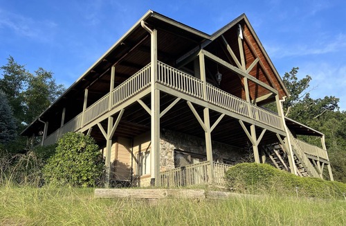 Canton House | Million Dollar views from 360 wrap-around porch