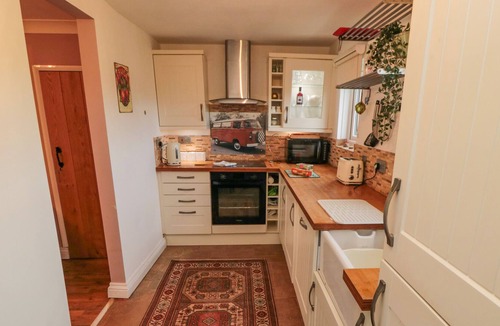 Hinderwell Cottage | MINER JACK'S, pet friendly, with open fire in Staithes