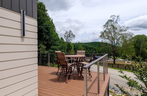 Balsam Grove Cabin | Mirror Cabins - Reflections