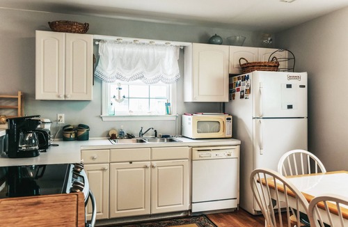 Holden Beach House | "Miss Me Yet" - Pet Friendly Canal Home, 3 Bedrooms/2 Bathrooms