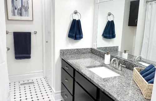 Wilmington Historic District Apartment | Modern 1BR apt in the heart of downtown Wilmington