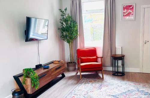 Nelson House | Modern 2 bed base 10 mins BikePark Wales