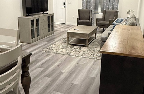 Hickory Apartment | Modern 3-Bedroom Apartment In Hickory, Close to Everything!