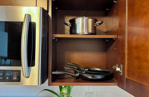 Charlotte House | Modern 3BR Getaway Near UNCC, IKEA & PNC Arena