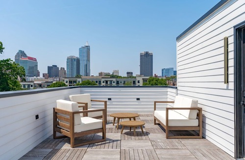 Downtown House | Modern 4-bedroom house Downtown Raleigh Skyline Views