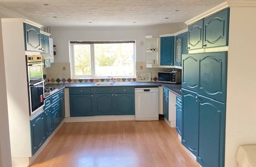 Chandler's Ford House | Modern and Spacious 6 Bedroom House