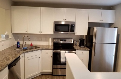Jamestown House | MODERN AND SPACIOUS 3 BEDROOM HOME IN DT JAMESTOWN