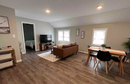 New Bern House | Modern Apartment close to Cherry Point and beaches