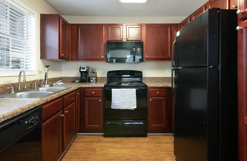 Jamestown Apartment | Modern Apartment in Prime Location (ID8566X17)