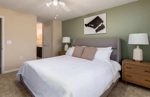 Jamestown Apartment | Modern Apartment in Prime Location (ID8566X17)