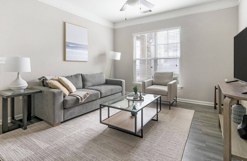 Wake Forest Apartment | Modern Apartment in Prime Location (ID1375X557)
