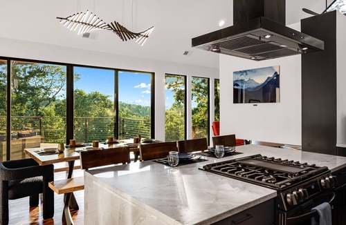 Laurel Park House | Modern Brand-New Mountain chalet. Hot tub and stunning views. Pet friendly!