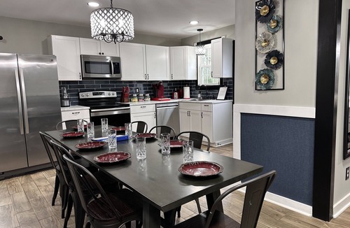 Mount Holly House | Modern Bungalow near River, CLT & Belmont Abbey