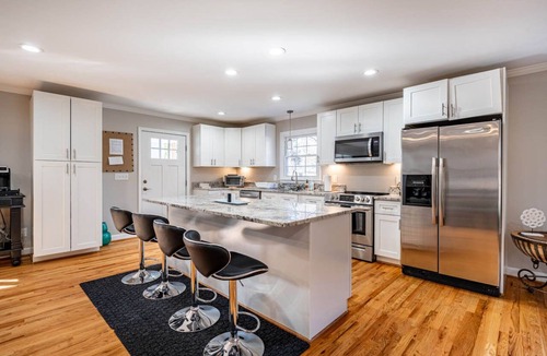 Durham House | Modern Gem*5BR*King beds*near Duke