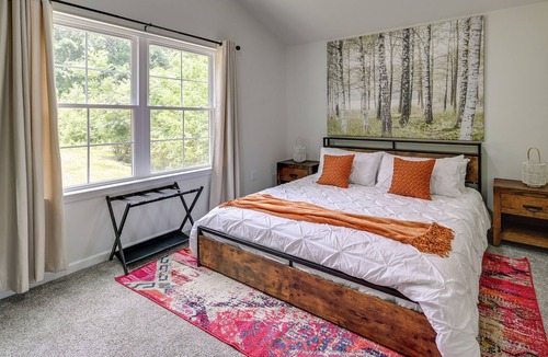Greensboro House | Modern Greensboro Getaway w/ Fire Pit!
