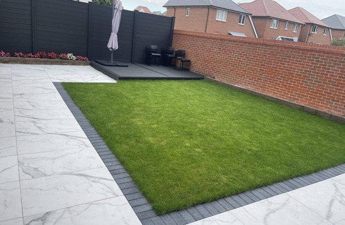 Basildon Apartment | Modern-luxury 1bedroom-EnsuiteBathroom-Garden-Wifi