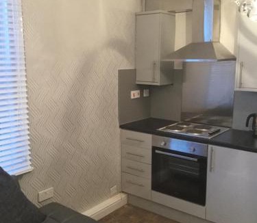 Smethwick Apartment | Modern Luxury Central Apartment