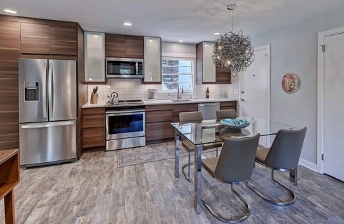 Charlotte Condo | Modern Myers Park 1BR King Condo | Queens Rd