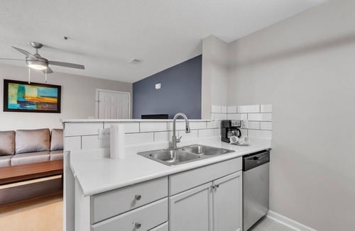 Westover Apartment | Modern & Professional l Fayetteville Charm (cb)
