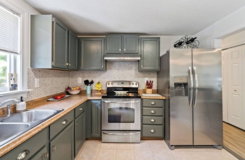 Pineville House | Modern Retreat, Close to Charlotte with Game Room, Grill, Patio & Free Parking