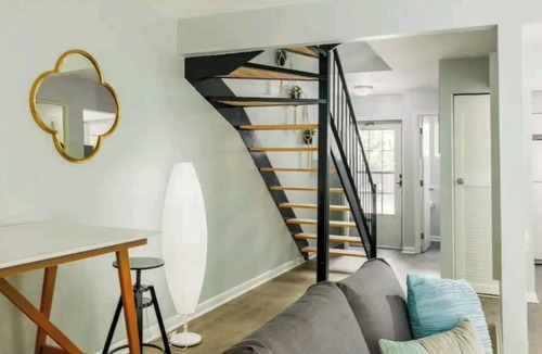 Chapel Hill House | MODERN & SPACIOUS ★ 2 KING BEDS ★ FAMILY FRIENDLY
