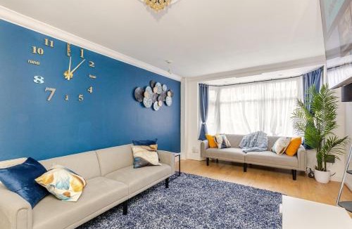 Bracknell House | Modern & Spacious 3BR House Bracknell - Berkshire
