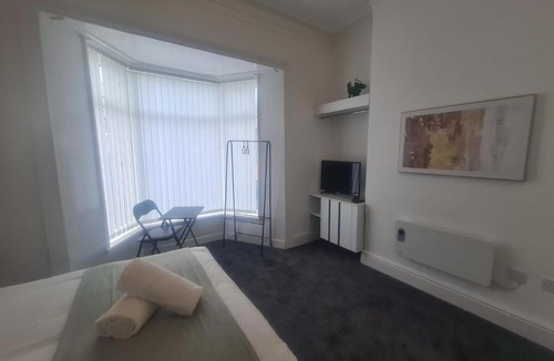 Sunderland Apartment | Modern Studios