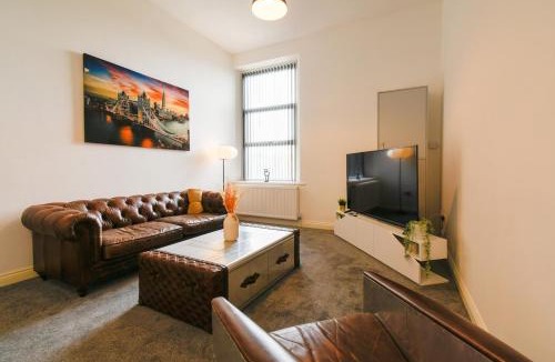 Blackburn House | Modern Suite Blackburn