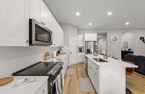 Mount Holly House | Modern Upscale 3BR in Mt Holly/PETS WELCOME