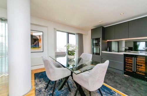 The Docks Apartment | Modern Waterfront Escape in Central Liverpool