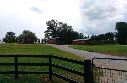 Tryon Cabin | Moore Rd. Cabin # 3 approx. 1 mile from Tryon International Equestrian Center