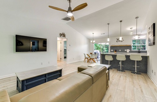 Mooresville House | Mooresville Retreat w/Patio, 1 Mi to Lake Norman!