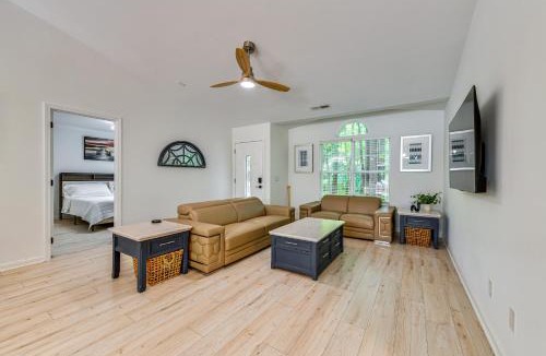 Mooresville House | Mooresville Retreat with Patio, 1 Mi to Lake Norman!